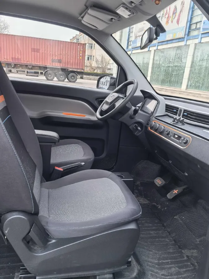 2021 WuLing HongGuang MINI EV BEV 13.9KWH,autocango,china used car exporter,china ev exporter,chinese used car exporter,chinese used ev exporter