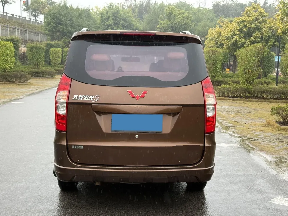 2016 WuLing HongGuang 1.5L 112HP L4 5MT,autocango,china used car exporter,china ev exporter,chinese used car exporter,chinese used ev exporter