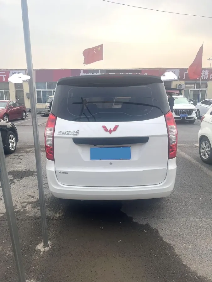 2018 WuLing HongGuang 1.2L 82HP L4 5MT,autocango,china used car exporter,china ev exporter,chinese used car exporter,chinese used ev exporter