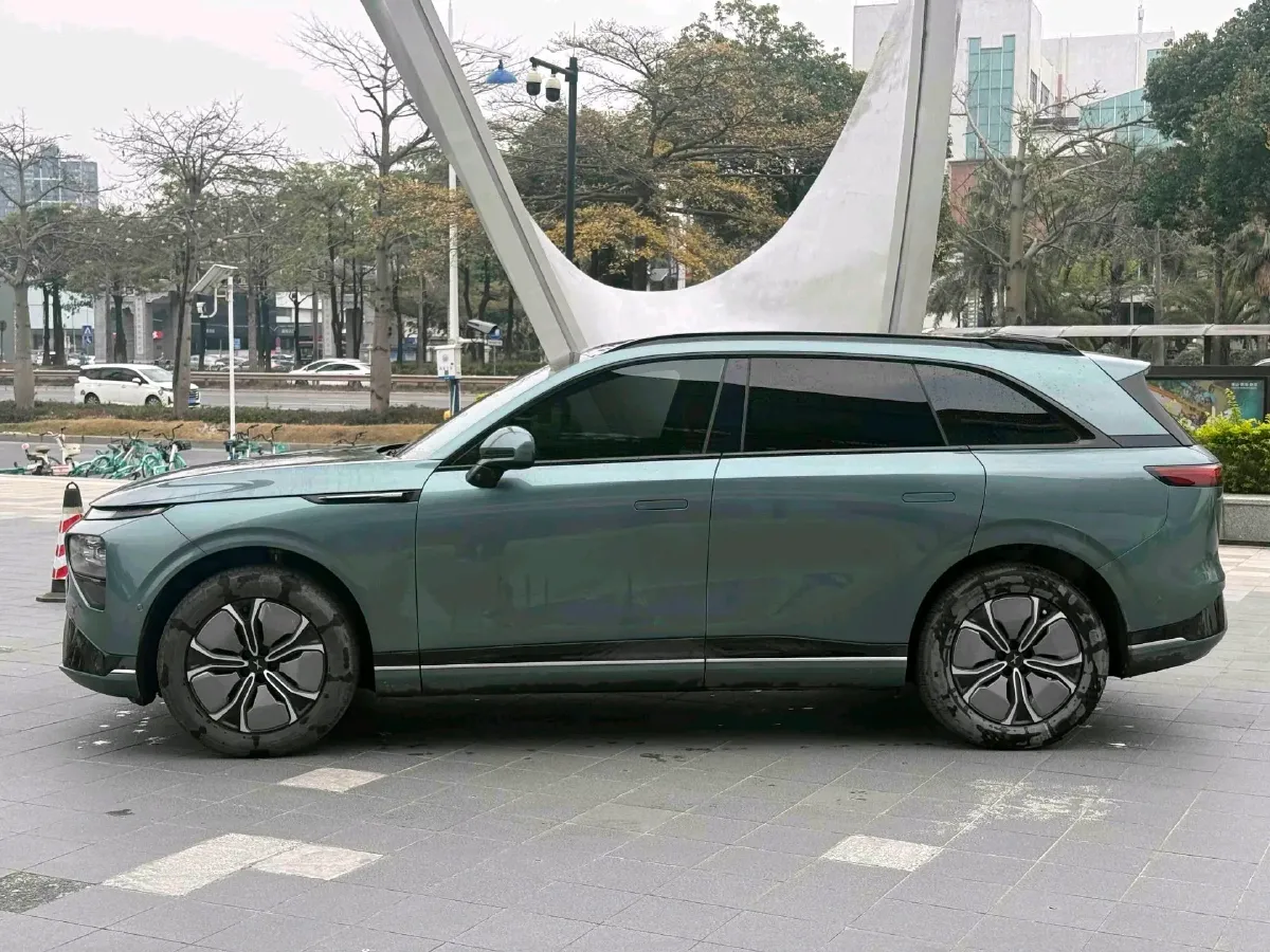 2024 Xpeng G9 BEV 78.2KWH,autocango,china used car exporter,china ev exporter,chinese used car exporter,chinese used ev exporter