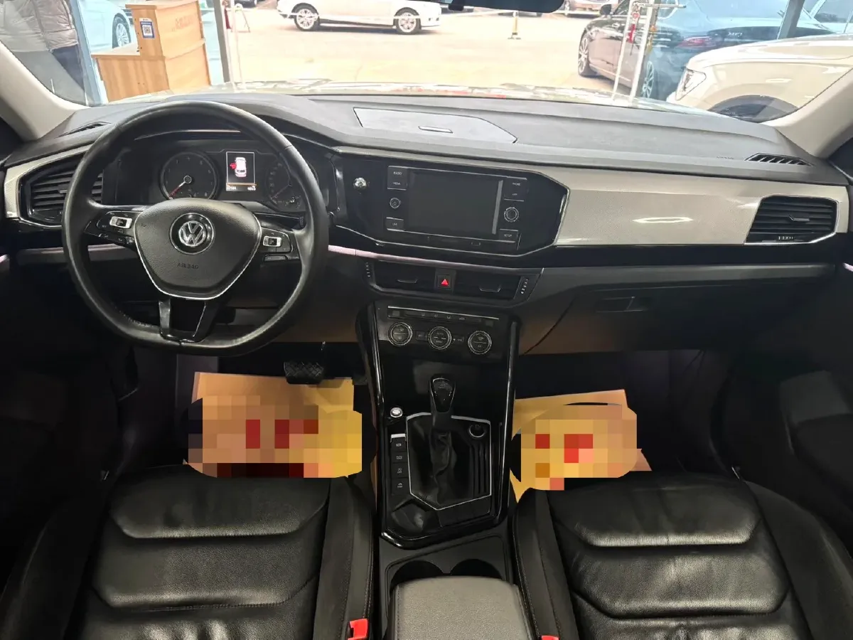 2019 Jeep Cherokee 2.0T 234HP L4 9AT,autocango,china used car exporter,china ev exporter,chinese used car exporter,chinese used ev exporter