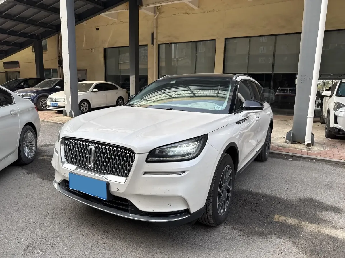 2021 Lincoln Corsair 2.0T 245HP L4 8AT,autocango,china used car exporter,china ev exporter,chinese used car exporter,chinese used ev exporter
