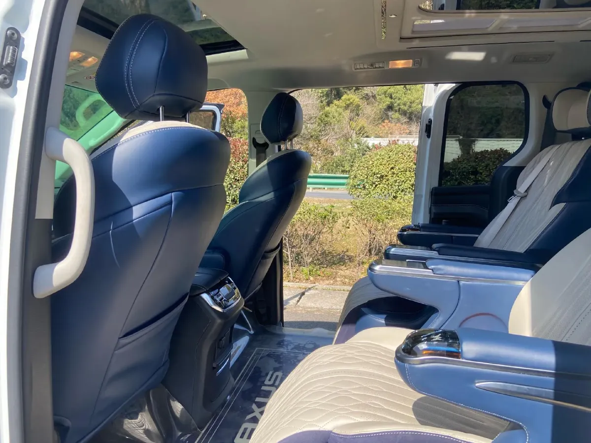 2020 MAXUS G20 2.0T 224HP L4 8AT,autocango,china used car exporter,china ev exporter,chinese used car exporter,chinese used ev exporter