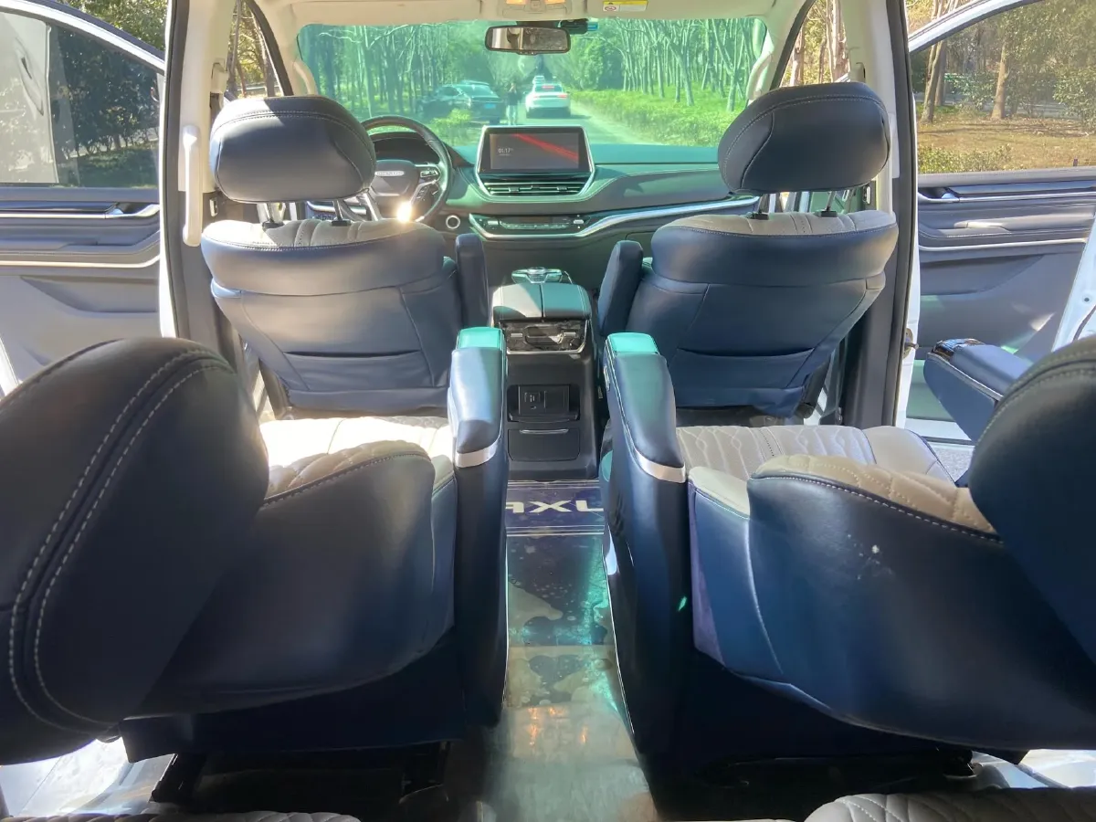 2020 MAXUS G20 2.0T 224HP L4 8AT,autocango,china used car exporter,china ev exporter,chinese used car exporter,chinese used ev exporter