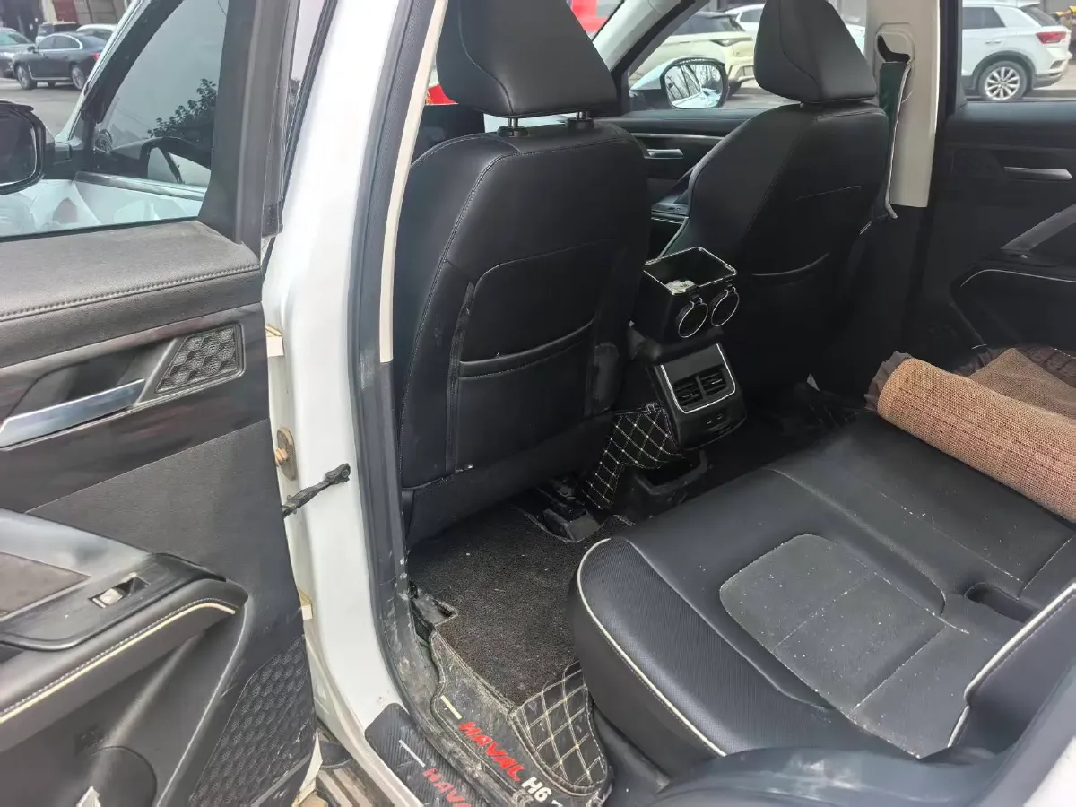 2021 Haval H6 1.5T 150HP L4 7DCT,autocango,china used car exporter,china ev exporter,chinese used car exporter,chinese used ev exporter