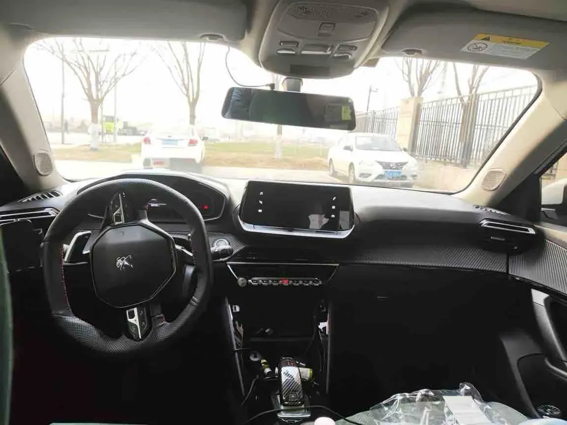 2022 Peugeot 2008 1.2T 136HP L3 6DCT,autocango,china used car exporter,china ev exporter,chinese used car exporter,chinese used ev exporter