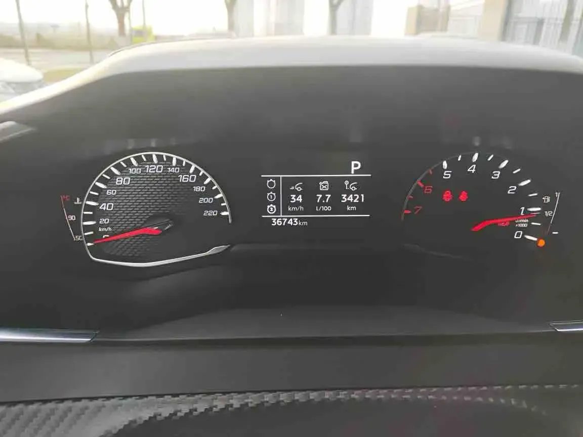 2022 Peugeot 2008 1.2T 136HP L3 6DCT,autocango,china used car exporter,china ev exporter,chinese used car exporter,chinese used ev exporter