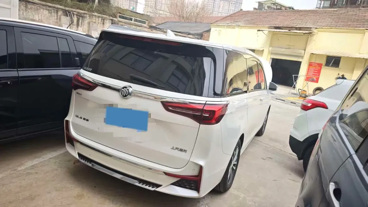 2021 Buick GL8 2.0T 237HP L4 9AT,autocango,china used car exporter,china ev exporter,chinese used car exporter,chinese used ev exporter