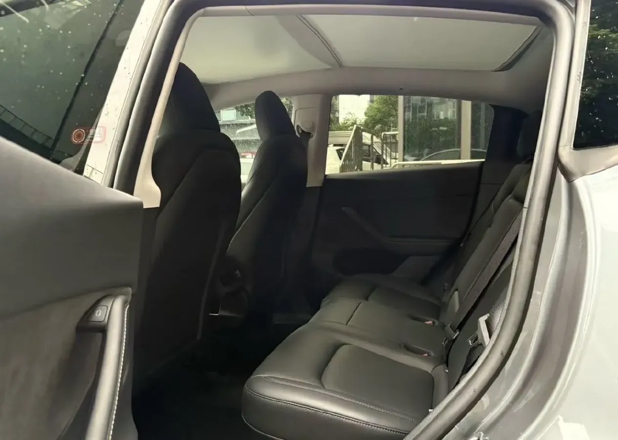 2024 Tesla Model Y BEV 78.4KWH,autocango,china used car exporter,china ev exporter,chinese used car exporter,chinese used ev exporter