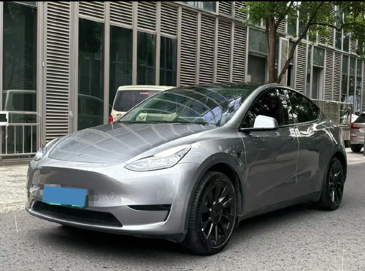 2024 Tesla Model Y BEV 78.4KWH