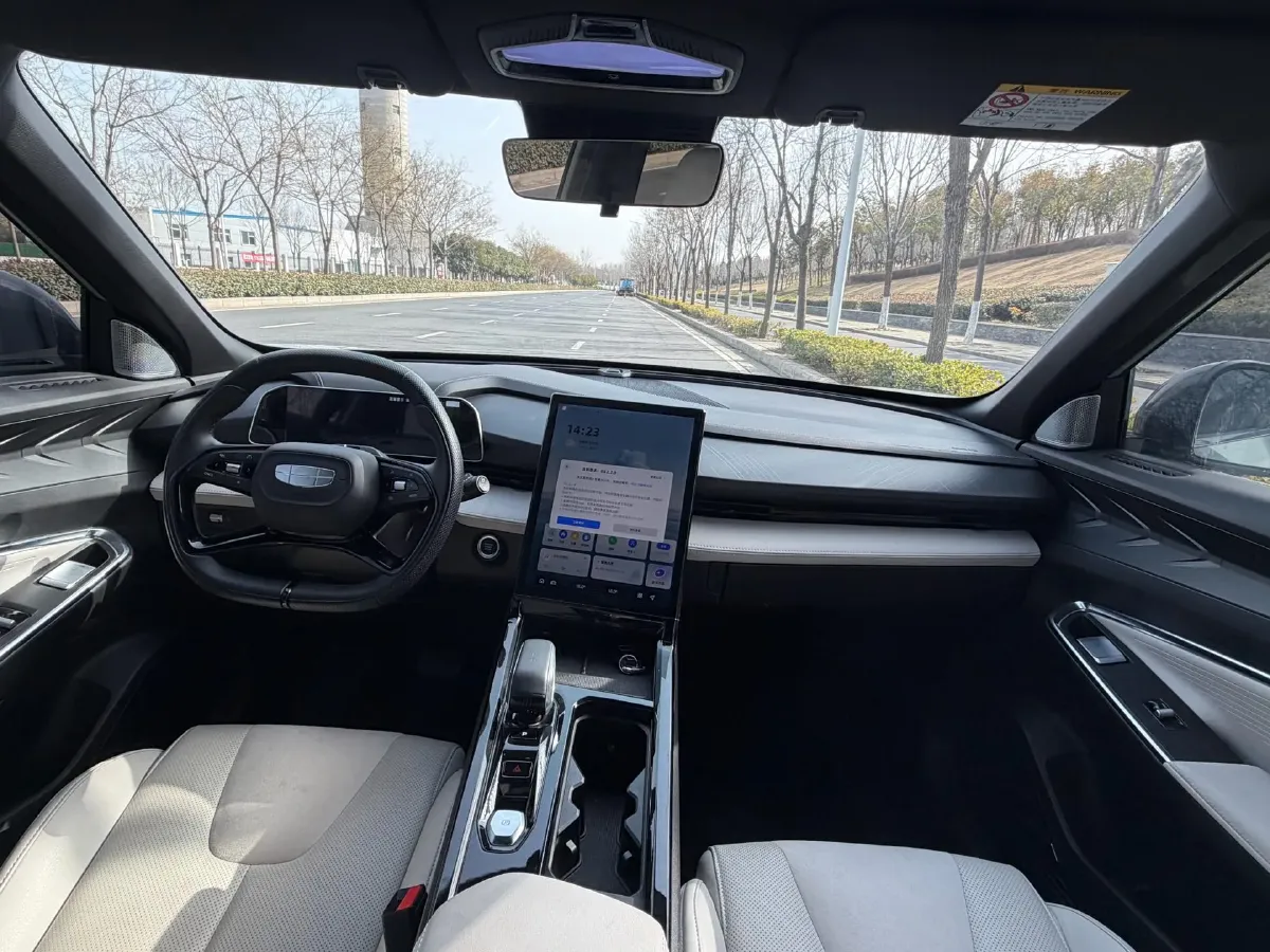 2024 Geely Azkarra 1.5T 181HP L4 7DCT,autocango,china used car exporter,china ev exporter,chinese used car exporter,chinese used ev exporter