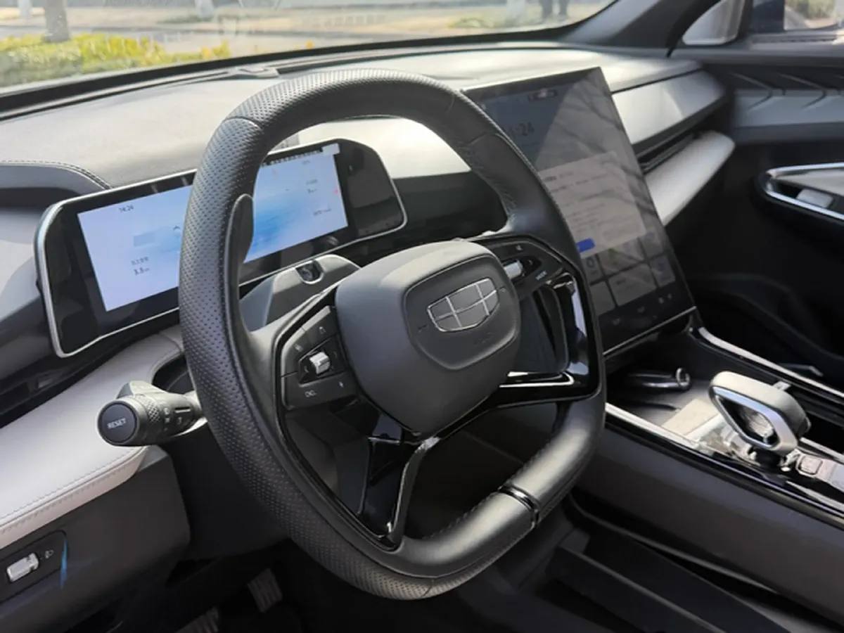 2024 Geely Azkarra 1.5T 181HP L4 7DCT,autocango,china used car exporter,china ev exporter,chinese used car exporter,chinese used ev exporter