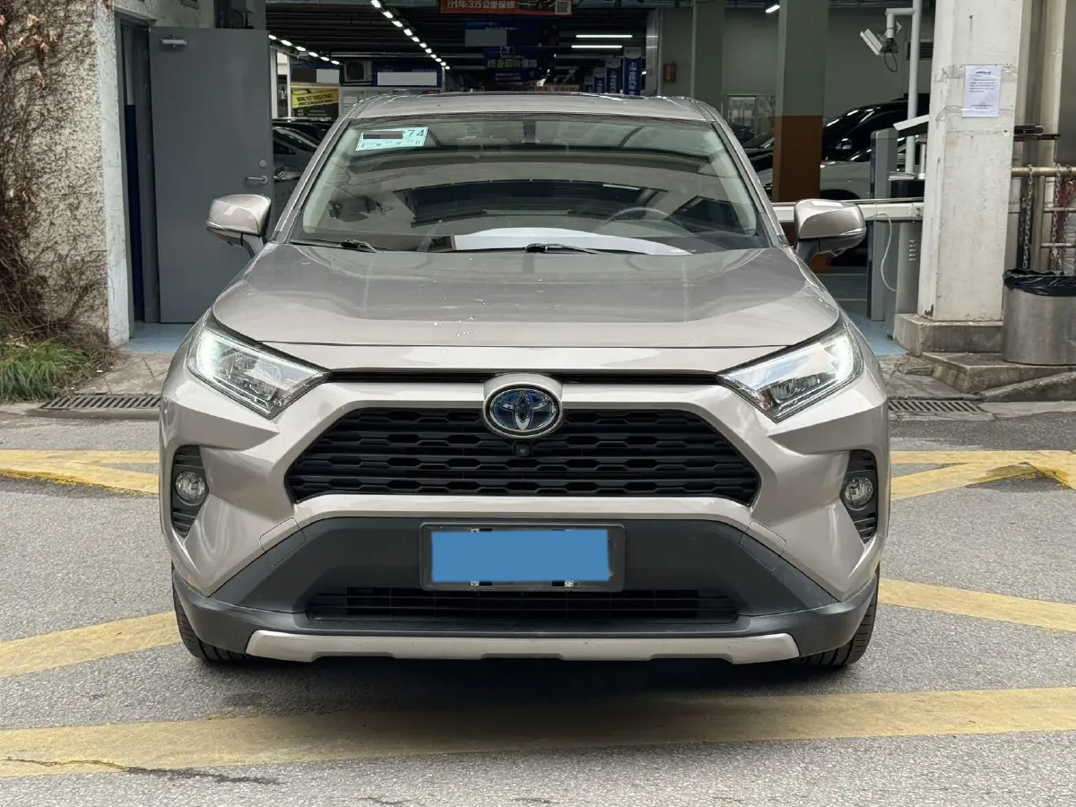 2021 Toyota RAV4 2.5L 178HP L4 E-CVT Hybrid,autocango,china used car exporter,china ev exporter,chinese used car exporter,chinese used ev exporter