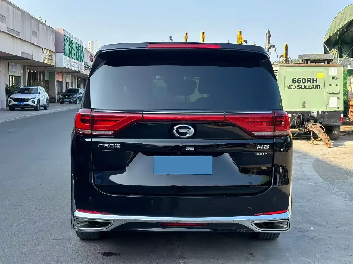 2021 GAC Trumpchi M8 2.0T 252HP L4 8AT,autocango,china used car exporter,china ev exporter,chinese used car exporter,chinese used ev exporter