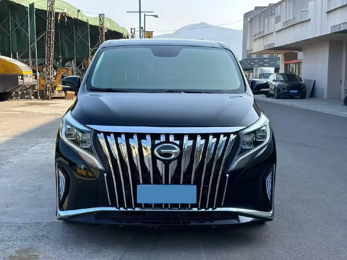 2021 GAC Trumpchi M8 2.0T 252HP L4 8AT,autocango,china used car exporter,china ev exporter,chinese used car exporter,chinese used ev exporter