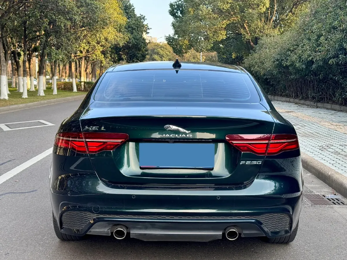 2024 Jaguar XEL 2.0T 250HP L4 8AT,autocango,china used car exporter,china ev exporter,chinese used car exporter,chinese used ev exporter