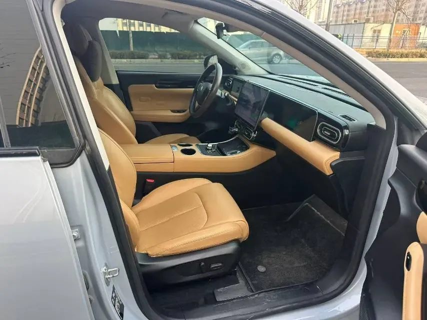 2024 Leapmotor C11 BEV 69.2KWH,autocango,china used car exporter,china ev exporter,chinese used car exporter,chinese used ev exporter