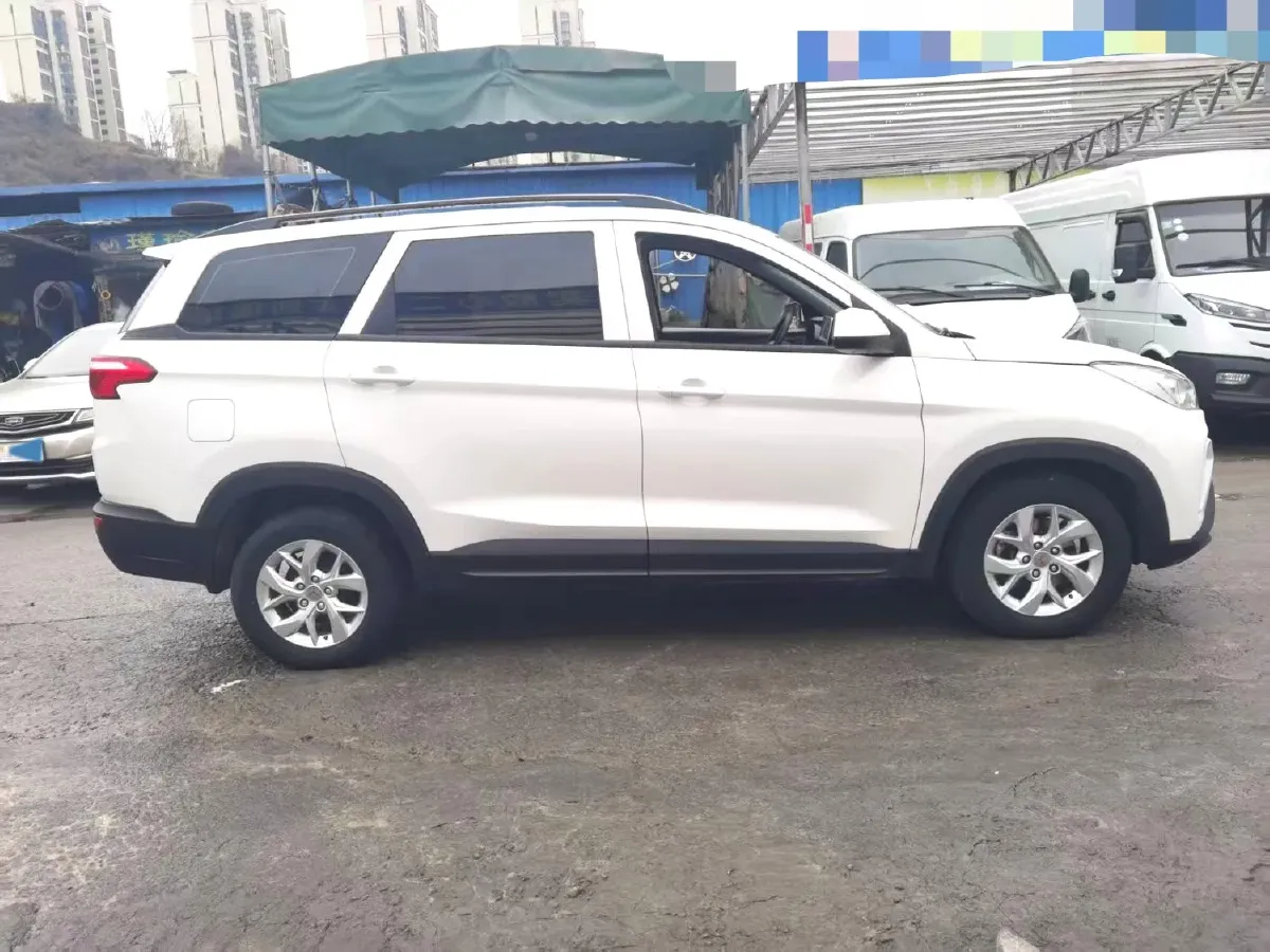 2019 WuLing HongGuang S3 1.5L 99HP L4 6MT,autocango,china used car exporter,china ev exporter,chinese used car exporter,chinese used ev exporter