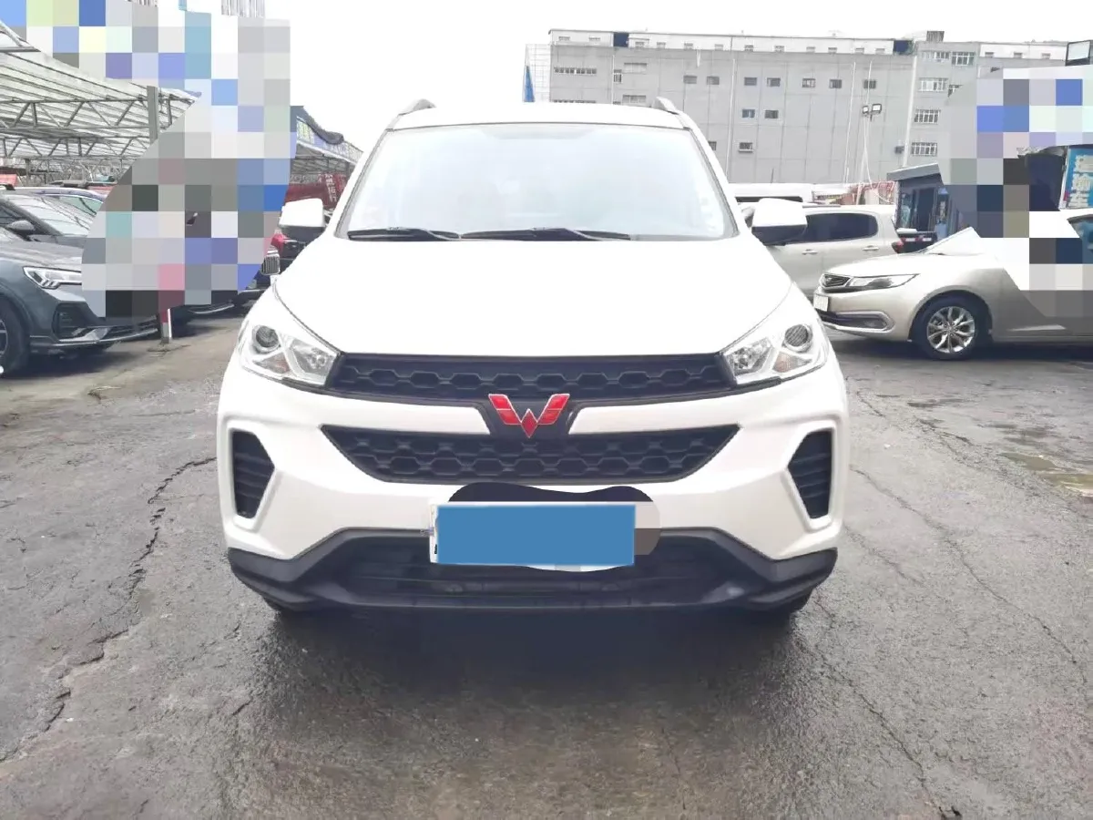 2019 WuLing HongGuang S3 1.5L 99HP L4 6MT,autocango,china used car exporter,china ev exporter,chinese used car exporter,chinese used ev exporter