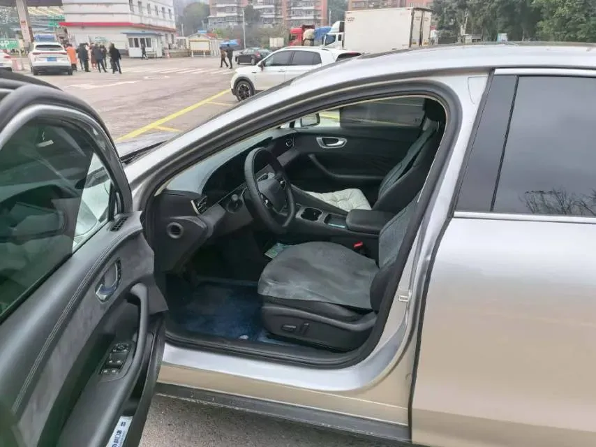 2025 Roewe D7 1.5L 112HP L4 1DHT PHEV 19.7KWH,autocango,china used car exporter,china ev exporter,chinese used car exporter,chinese used ev exporter