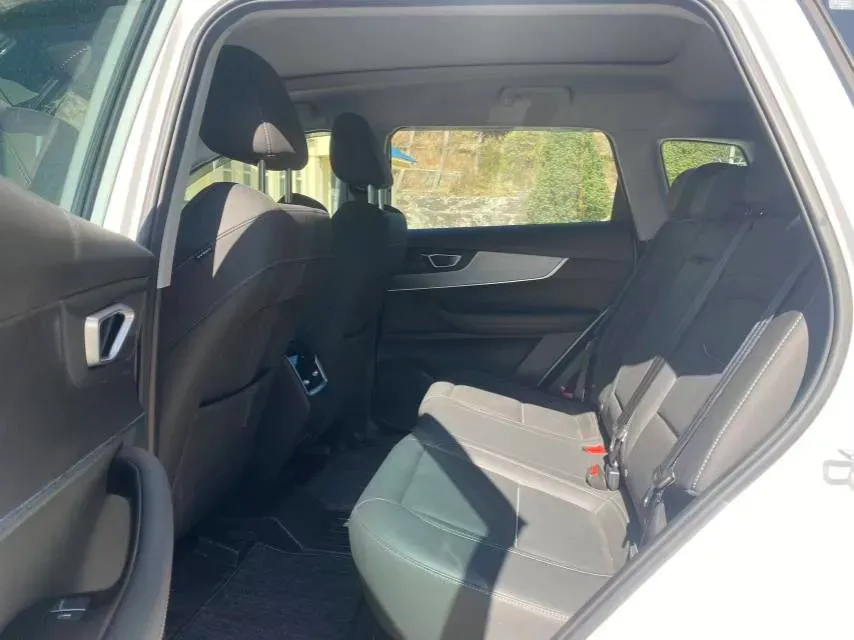 2021 Chery Tiggo 7 Plus 1.5T 156HP L4 CVT,autocango,china used car exporter,china ev exporter,chinese used car exporter,chinese used ev exporter