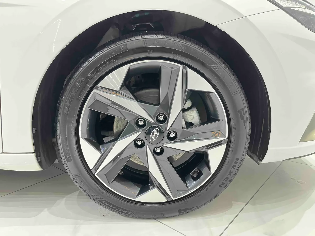 2022 Hyundai Elantra 1.5L 115HP L4 CVT,autocango,china used car exporter,china ev exporter,chinese used car exporter,chinese used ev exporter