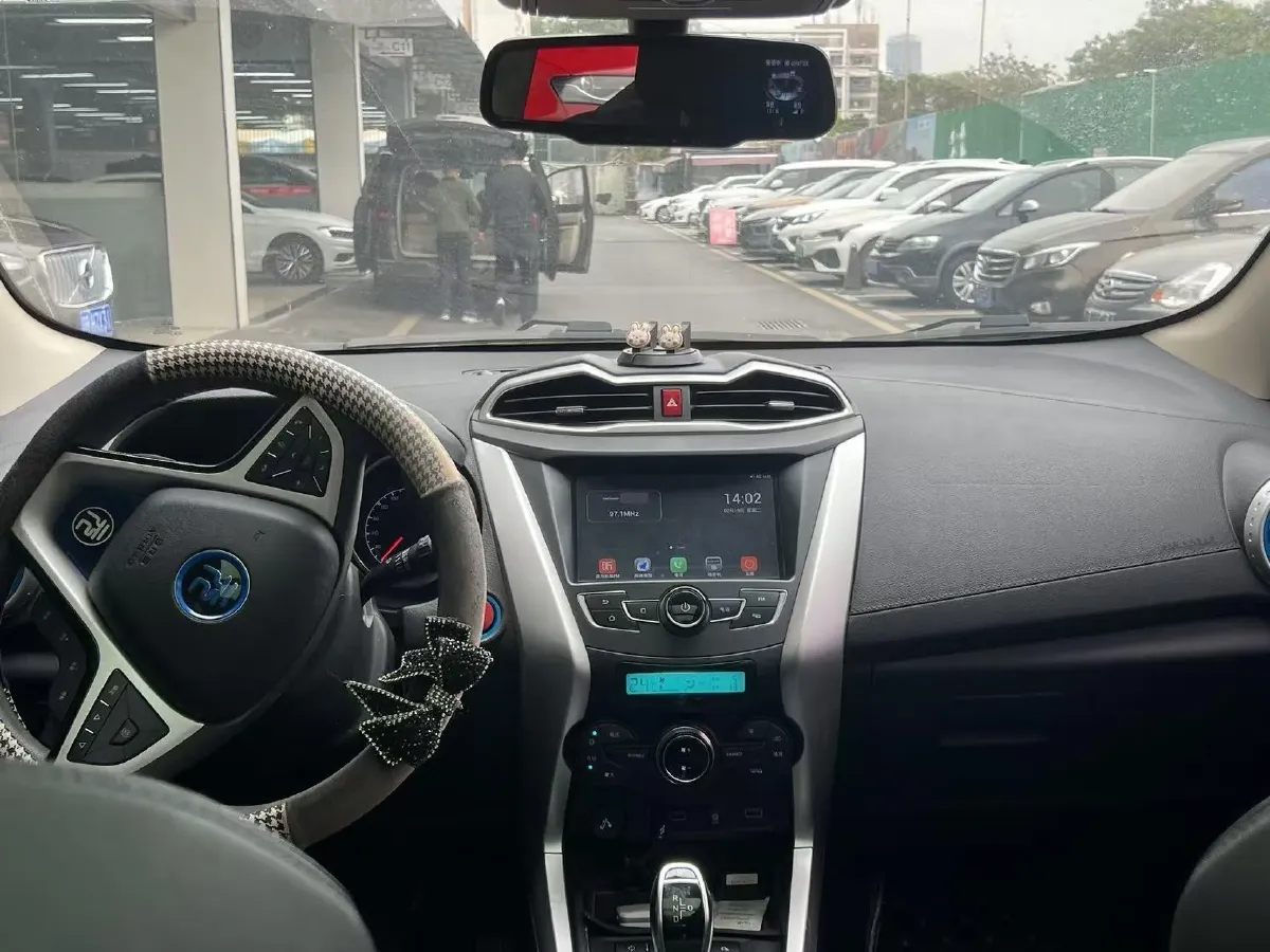 2018 BYD Yuan BEV 43.2KWH,autocango,china used car exporter,china ev exporter,chinese used car exporter,chinese used ev exporter