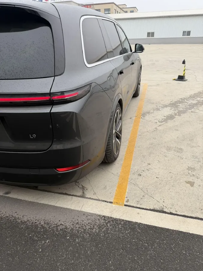 2022 Li L9 Range Extended 154HP REEV 42.6KWH,autocango,china used car exporter,china ev exporter,chinese used car exporter,chinese used ev exporter