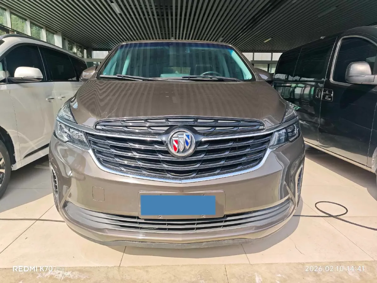 2022 Buick GL8 2.0T 237HP L4 9AT,autocango,china used car exporter,china ev exporter,chinese used car exporter,chinese used ev exporter