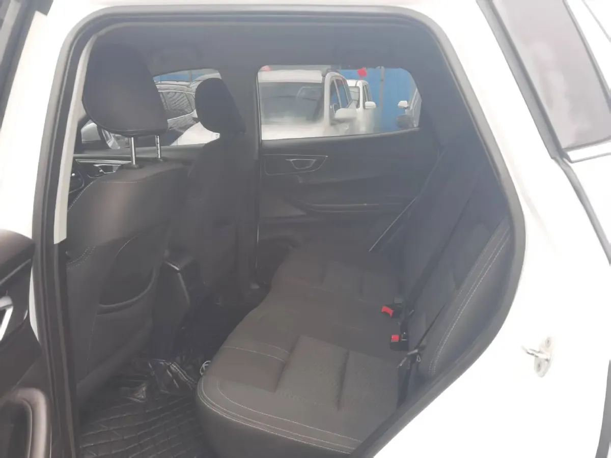 2020 Chery Tiggo 5x 1.5L 116HP L4 5MT,autocango,china used car exporter,china ev exporter,chinese used car exporter,chinese used ev exporter