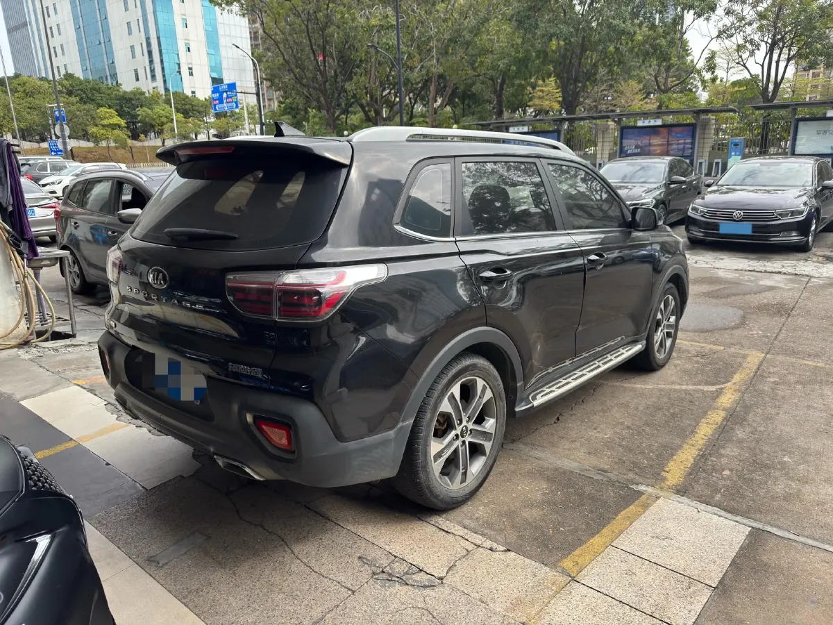 2018 Kia Sportage R 2.0L 160HP L4 6AT,autocango,china used car exporter,china ev exporter,chinese used car exporter,chinese used ev exporter