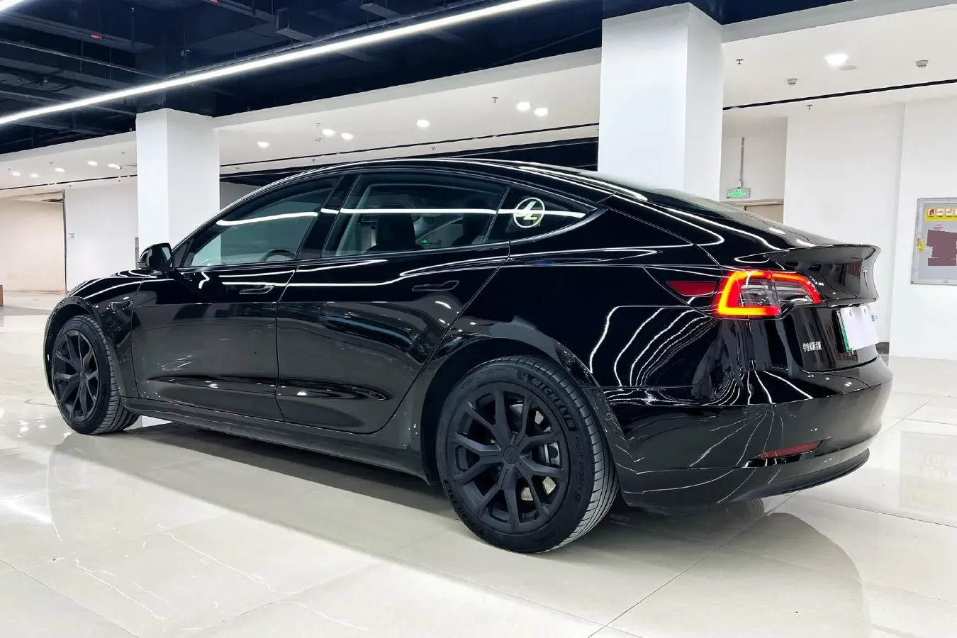 2022 Tesla Model 3 BEV 60KWH,autocango,china used car exporter,china ev exporter,chinese used car exporter,chinese used ev exporter