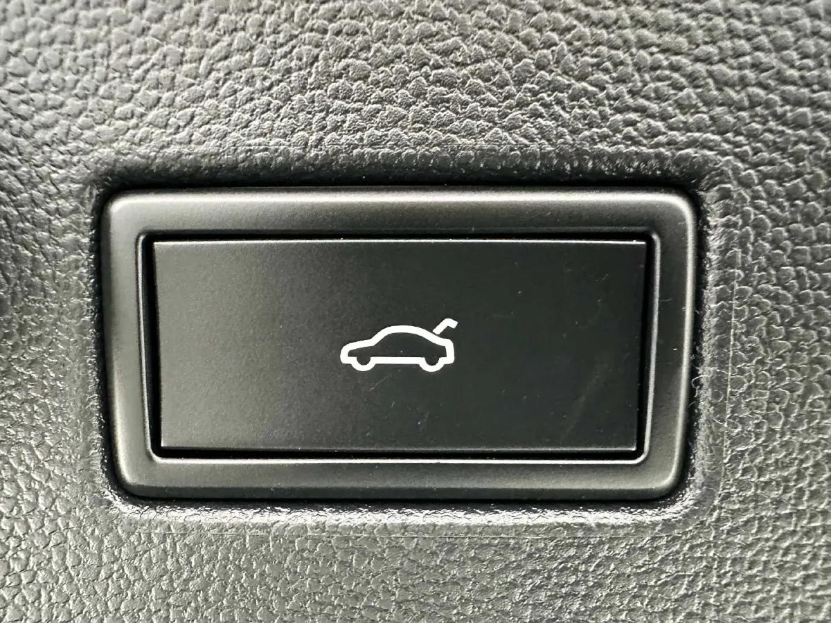 2022 Exceed TXL 2.0T 261HP L4 7DCT,autocango,china used car exporter,china ev exporter,chinese used car exporter,chinese used ev exporter