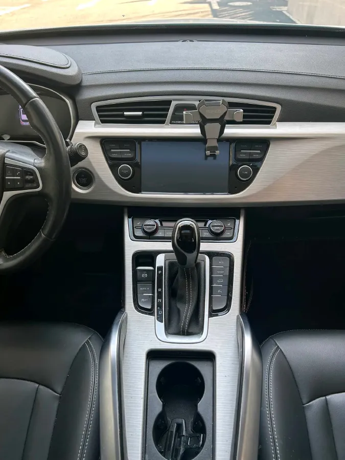 2018 Geely Azkarra 1.8T 184HP L4 6AT,autocango,china used car exporter,china ev exporter,chinese used car exporter,chinese used ev exporter