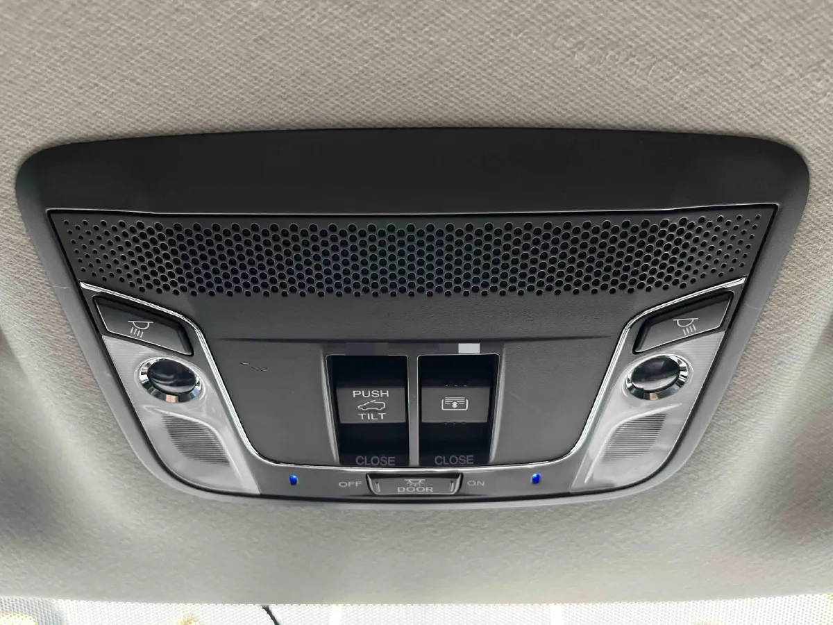 2022 Honda Vezel 1.5L 131HP L4 CVT,autocango,china used car exporter,china ev exporter,chinese used car exporter,chinese used ev exporter