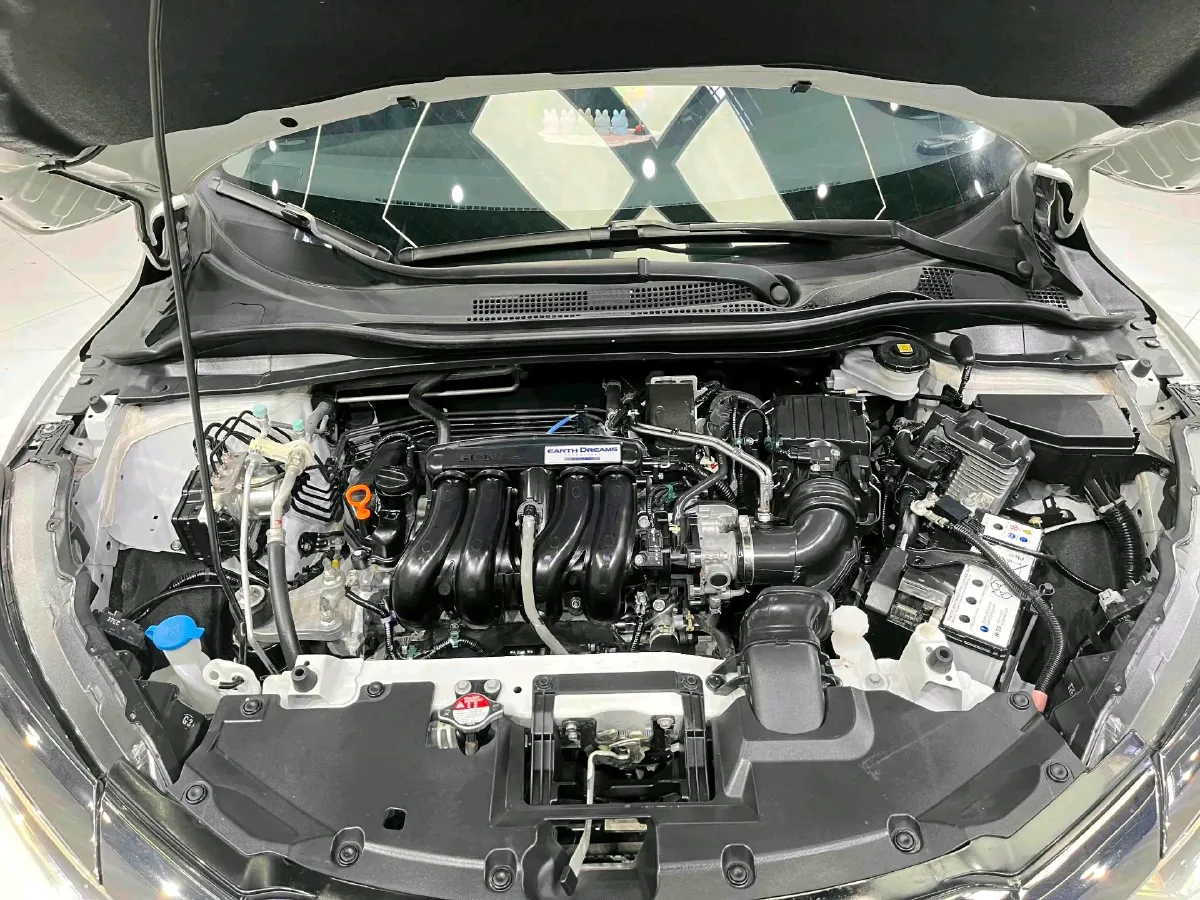 2022 Honda Vezel 1.5L 131HP L4 CVT,autocango,china used car exporter,china ev exporter,chinese used car exporter,chinese used ev exporter