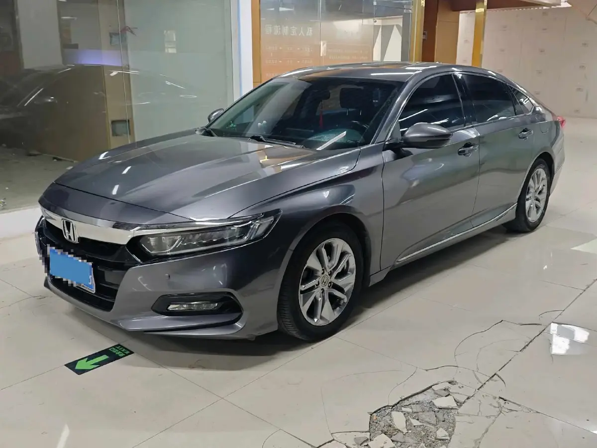 2018 Honda Accord 1.5T 194HP L4 CVT