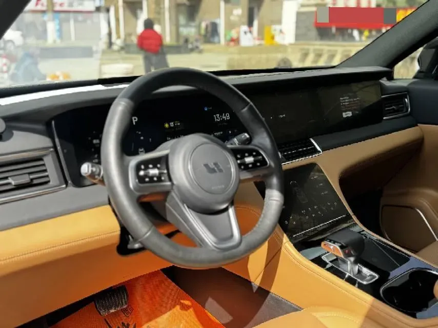 2021 Li ONE Range Extended 131HP REEV 40.5KWH,autocango,china used car exporter,china ev exporter,chinese used car exporter,chinese used ev exporter