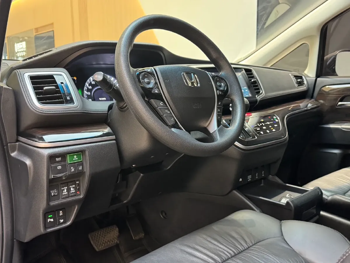 2021 Honda Odyssey 2.0L 146HP L4 E-CVT Hybrid,autocango,china used car exporter,china ev exporter,chinese used car exporter,chinese used ev exporter