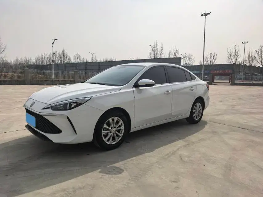 2023 Roewe i5 1.5L 129HP L4 CVT