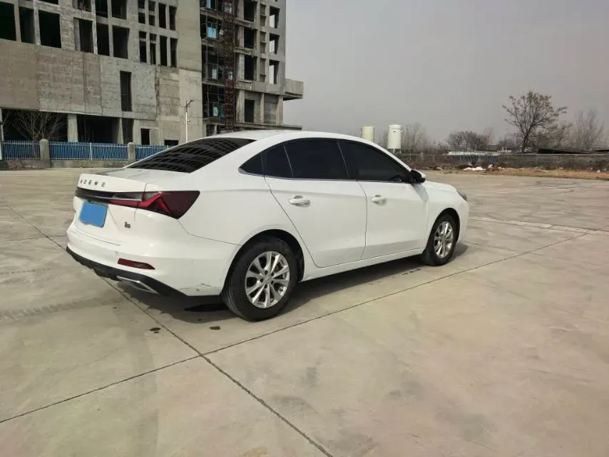 2023 Roewe i5 1.5L 129HP L4 CVT,autocango,china used car exporter,china ev exporter,chinese used car exporter,chinese used ev exporter