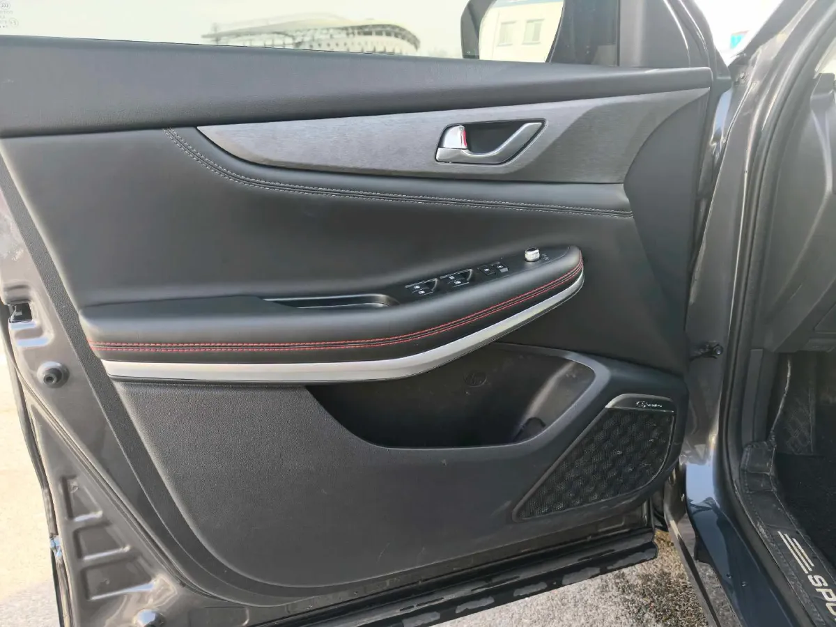 2024 ChangAn CS75 1.5T 188HP L4 6MT,autocango,china used car exporter,china ev exporter,chinese used car exporter,chinese used ev exporter