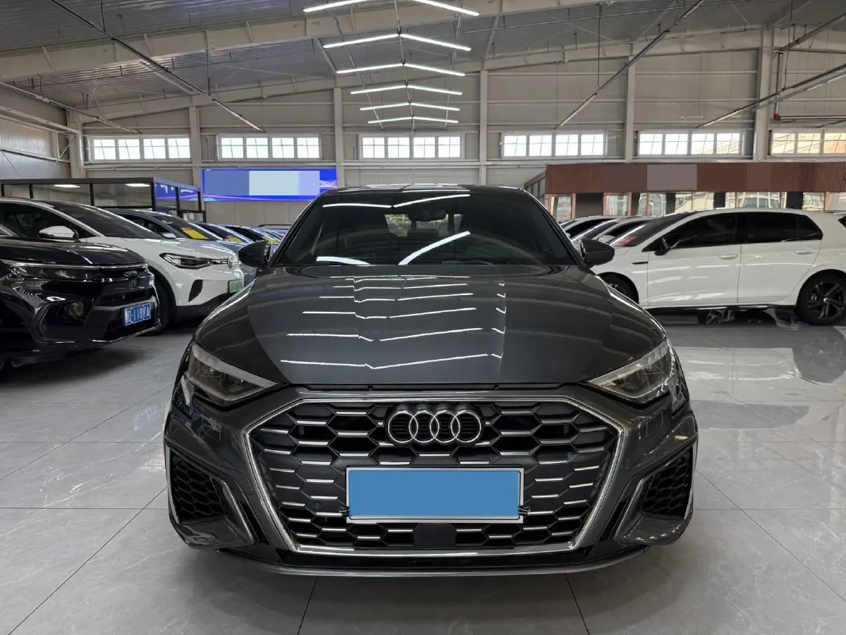 2022 Audi A3 1.4T 150HP L4 7DCT,autocango,china used car exporter,china ev exporter,chinese used car exporter,chinese used ev exporter