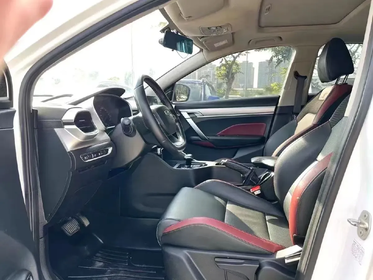 2021 Geely Coolray 1.4T 141HP L4 6DCT,autocango,china used car exporter,china ev exporter,chinese used car exporter,chinese used ev exporter