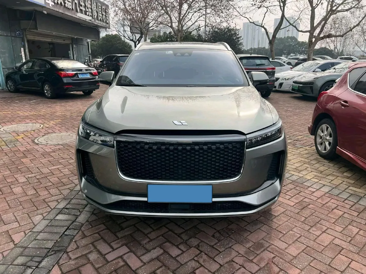 2021 Li ONE Range Extended 131HP REEV 40.5KWH,autocango,china used car exporter,china ev exporter,chinese used car exporter,chinese used ev exporter