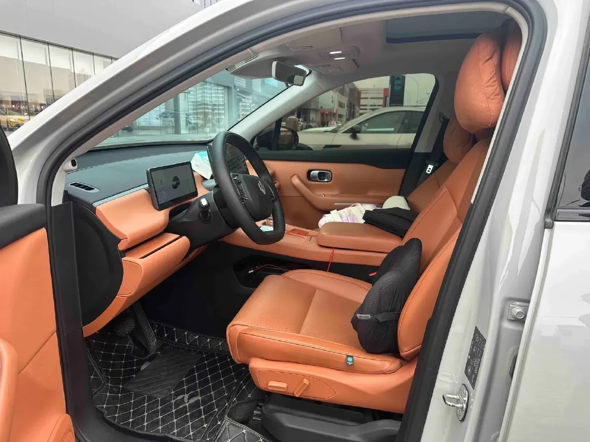 2024 Leapmotor C10 BEV 69.9KWH,autocango,china used car exporter,china ev exporter,chinese used car exporter,chinese used ev exporter