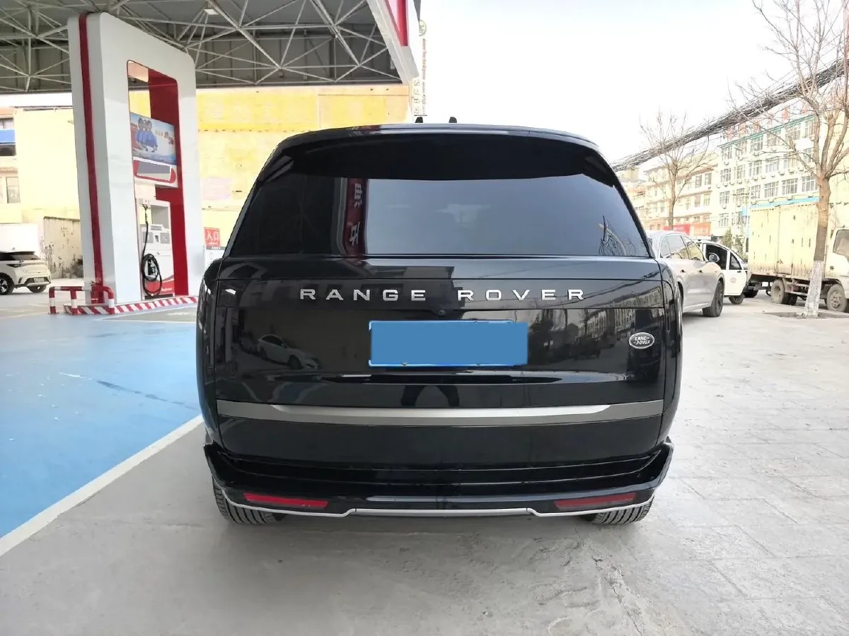 2025 Land Rover Range Rover 3.0T 400HP L6 8AT,autocango,china used car exporter,china ev exporter,chinese used car exporter,chinese used ev exporter