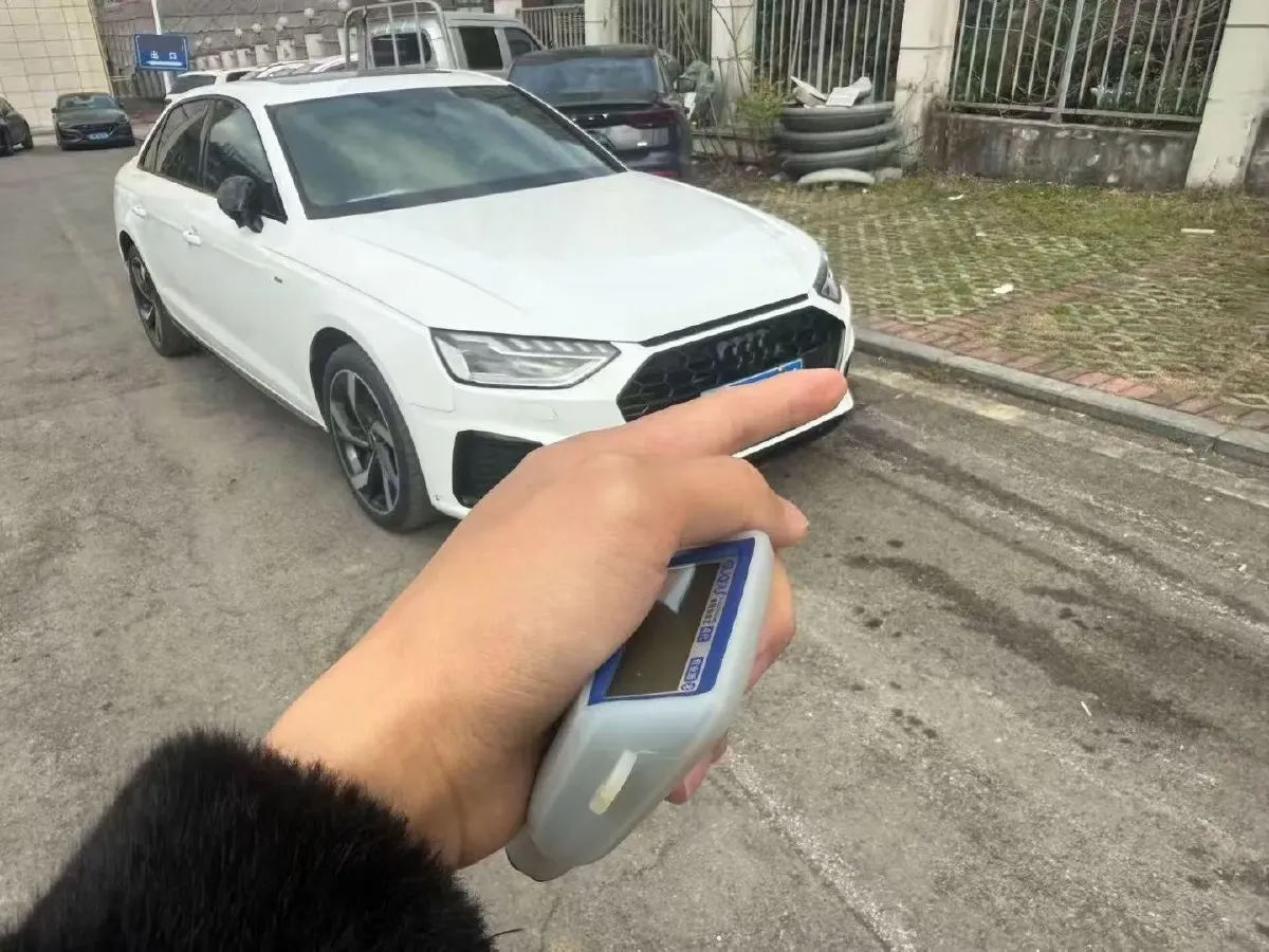 2023 Audi A4L 2.0T 190HP L4 7DCT,autocango,china used car exporter,china ev exporter,chinese used car exporter,chinese used ev exporter