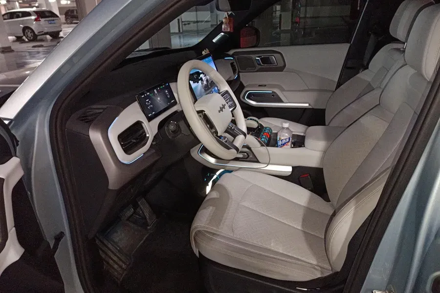 2025 FangChengBao Tai 3 BEV,autocango,china used car exporter,china ev exporter,chinese used car exporter,chinese used ev exporter