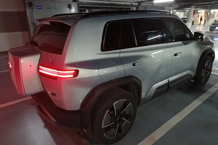 2025 FangChengBao Tai 3 BEV,autocango,china used car exporter,china ev exporter,chinese used car exporter,chinese used ev exporter